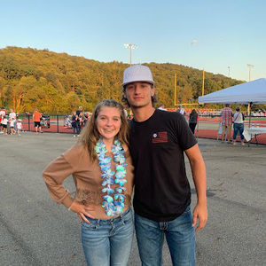 Meet your Posher, Payton